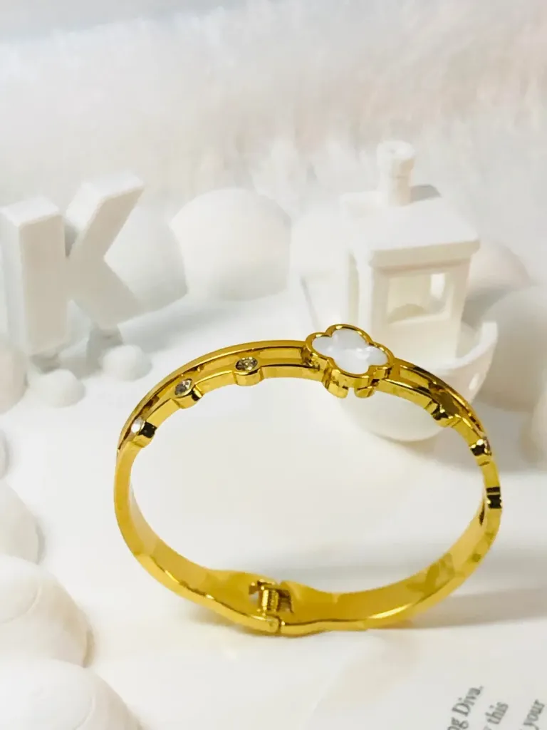 [bng-kds-wht-clvr-stn-04] White clover with stones bangle(kids)