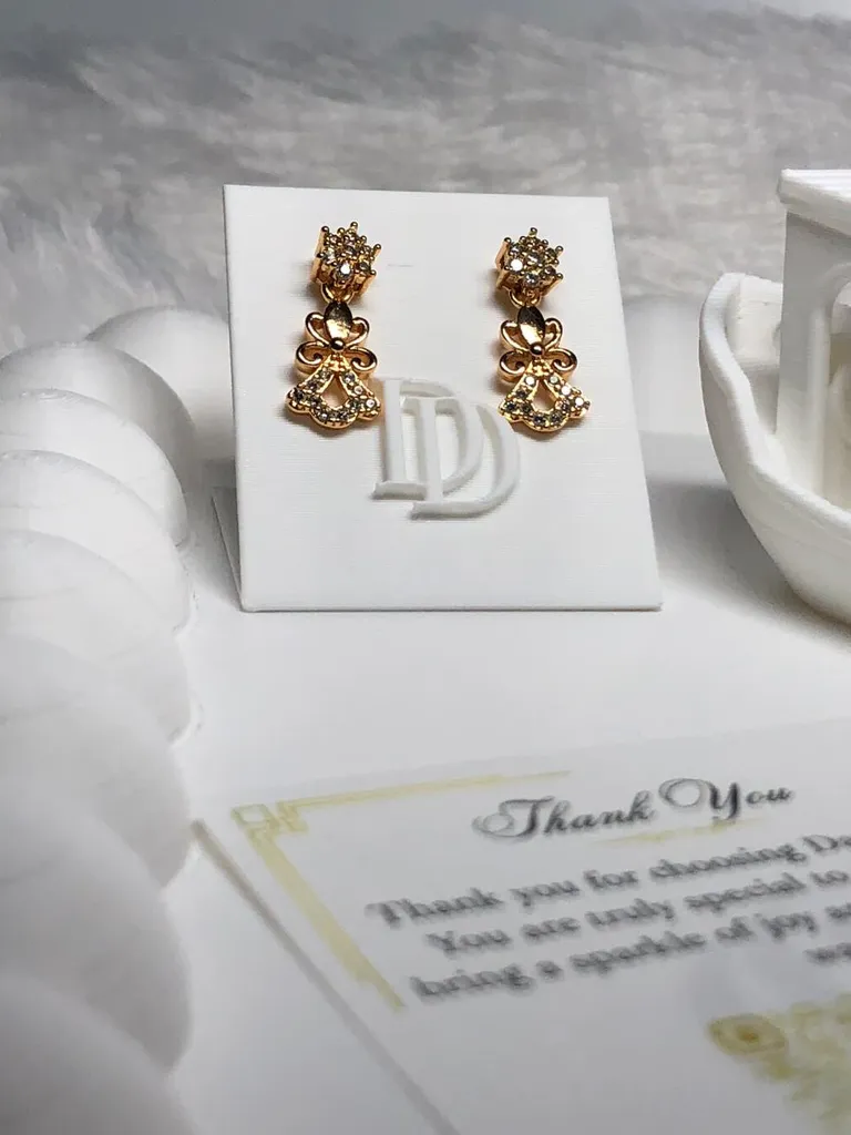 [ERing-hng-sz] Hanging earrings small Z
